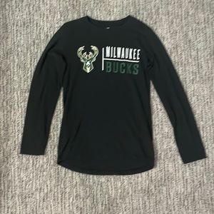 Milwaukee Bucks girls top size S